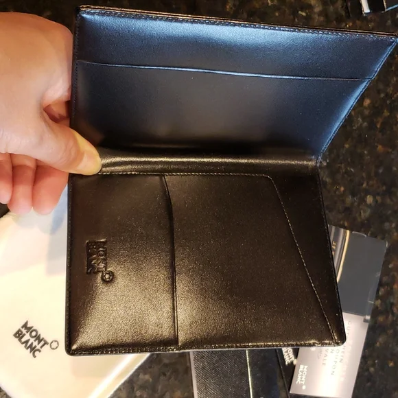 MONTBLANC Passport Holder - Brand New - last 1 Left - Picture 4 of 7